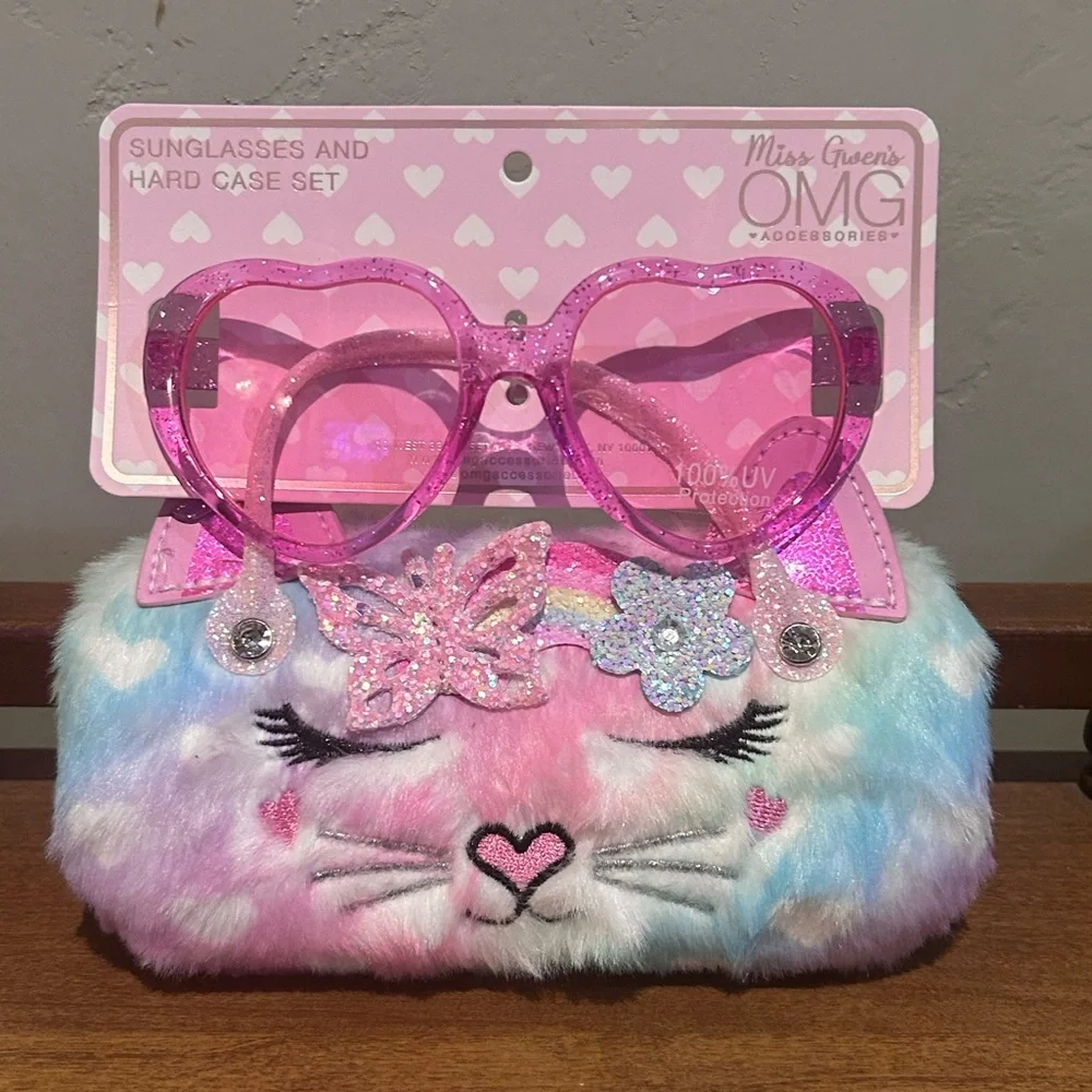 OMG ACCESSORIES Kids' Bella Butterfly Rainbow Faux Fur Purse & Sunglasses Set